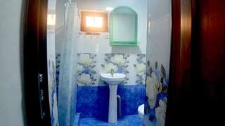 Гостевой дом Aspet Татев Семейный номер с ванной комнатой-10